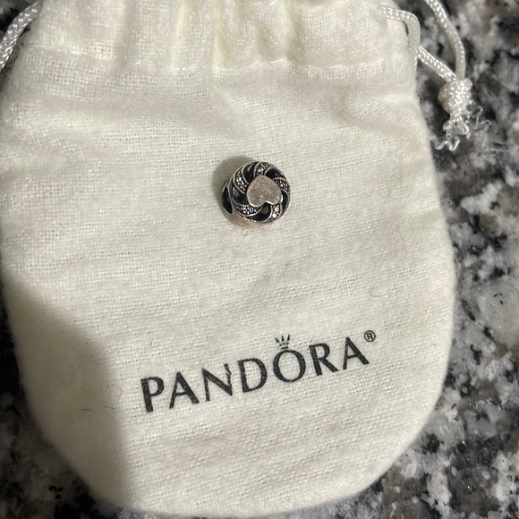 Pandora Heart Charm - Picture 2 of 3